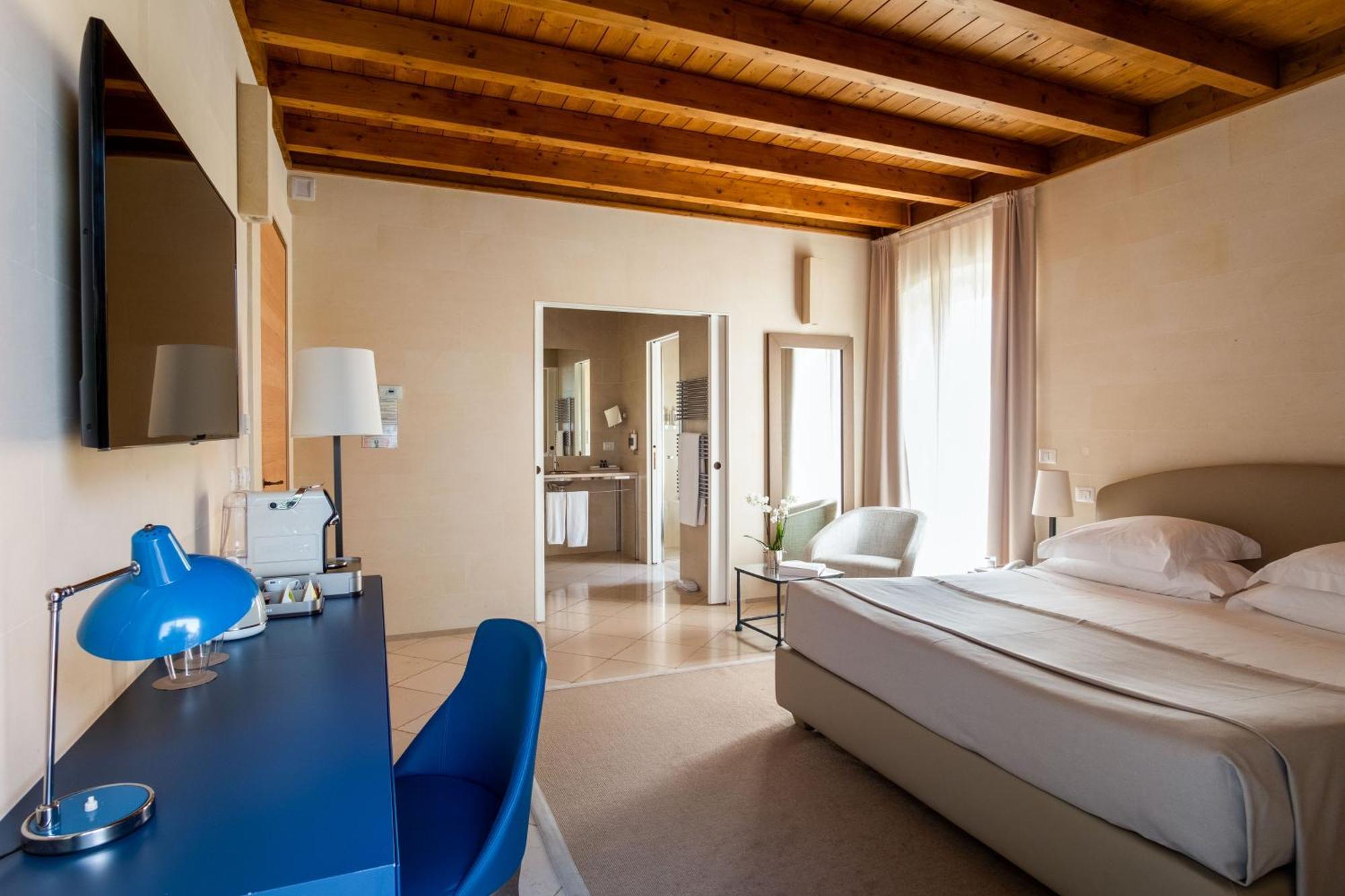 La Fiermontina Luxury Home Hotel Lecce Ngoại thất bức ảnh